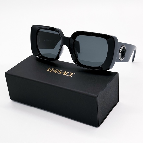 NEW VERSACE VE4473U GB1/87 WOMEN SQUARE SUNGLASSES VERSACE MOD 4473U GB1/87 main image 10